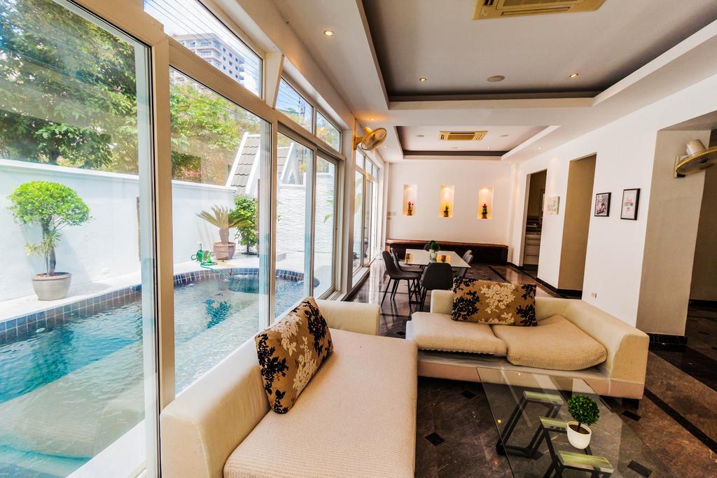 Jomtien Palace Pool Villa By Pattaya Sunny Rentals Ban Nong Tabaek Exterior foto
