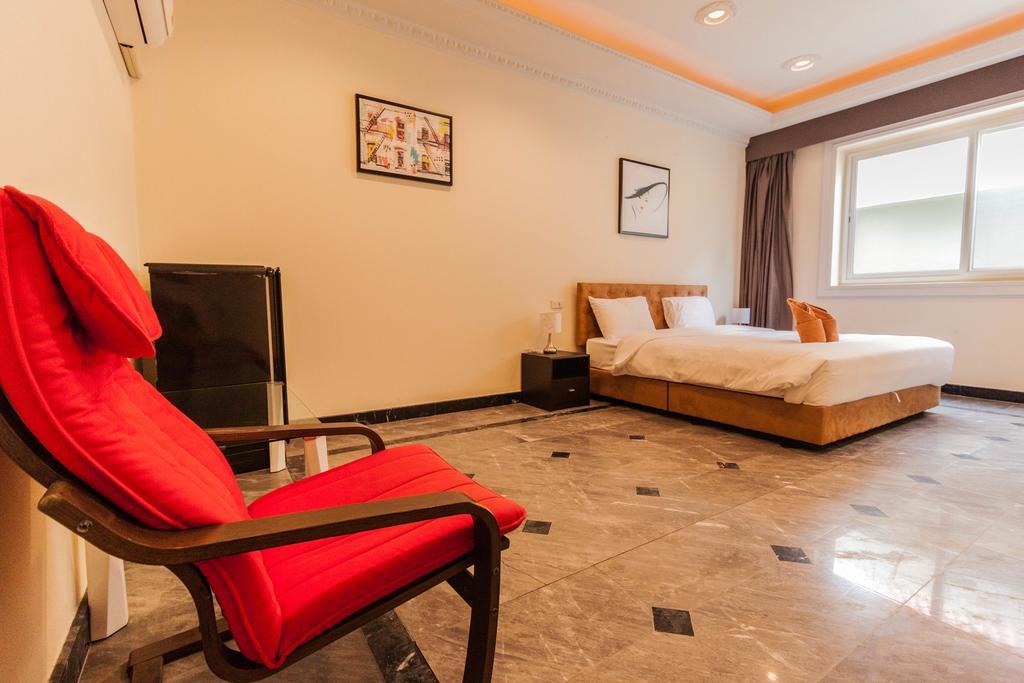 Jomtien Palace Pool Villa By Pattaya Sunny Rentals Ban Nong Tabaek Exterior foto