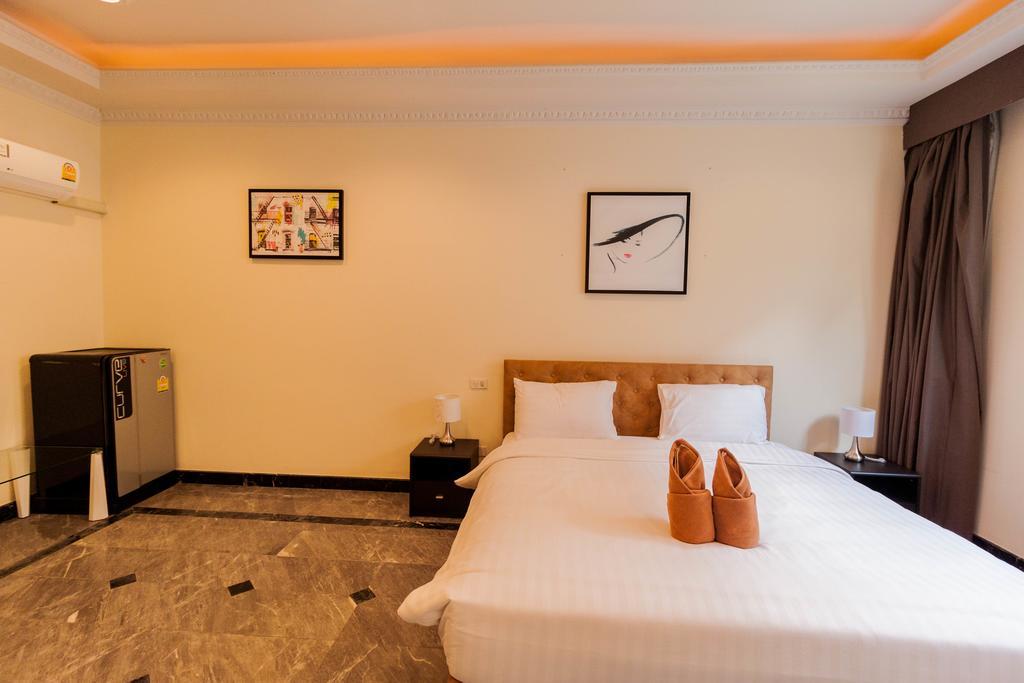 Jomtien Palace Pool Villa By Pattaya Sunny Rentals Ban Nong Tabaek Exterior foto
