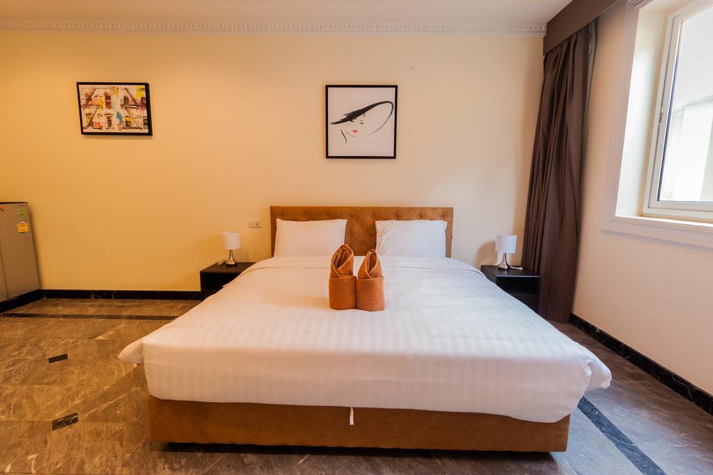 Jomtien Palace Pool Villa By Pattaya Sunny Rentals Ban Nong Tabaek Exterior foto