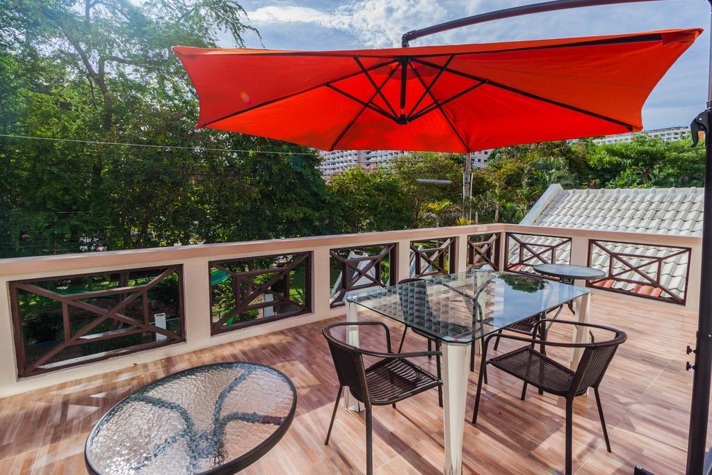Jomtien Palace Pool Villa By Pattaya Sunny Rentals Ban Nong Tabaek Exterior foto